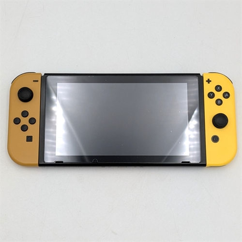 Nintendo Switch - Lets Go Pikachu Edition - Konsol - 2017 Model - SNR XAJ10036984762 (B Grade) (Genbrug)